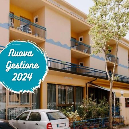 Hotel Edward Bellaria-Igea Marina Exterior foto